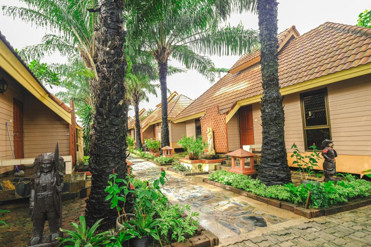 Spm Residence Resort & Spa Si Racha Exteriér fotografie
