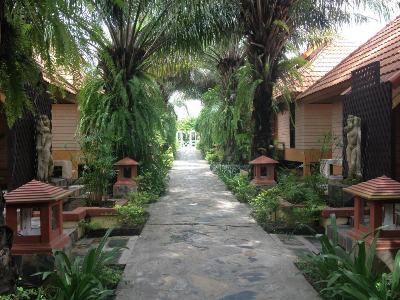 Spm Residence Resort & Spa Si Racha Exteriér fotografie